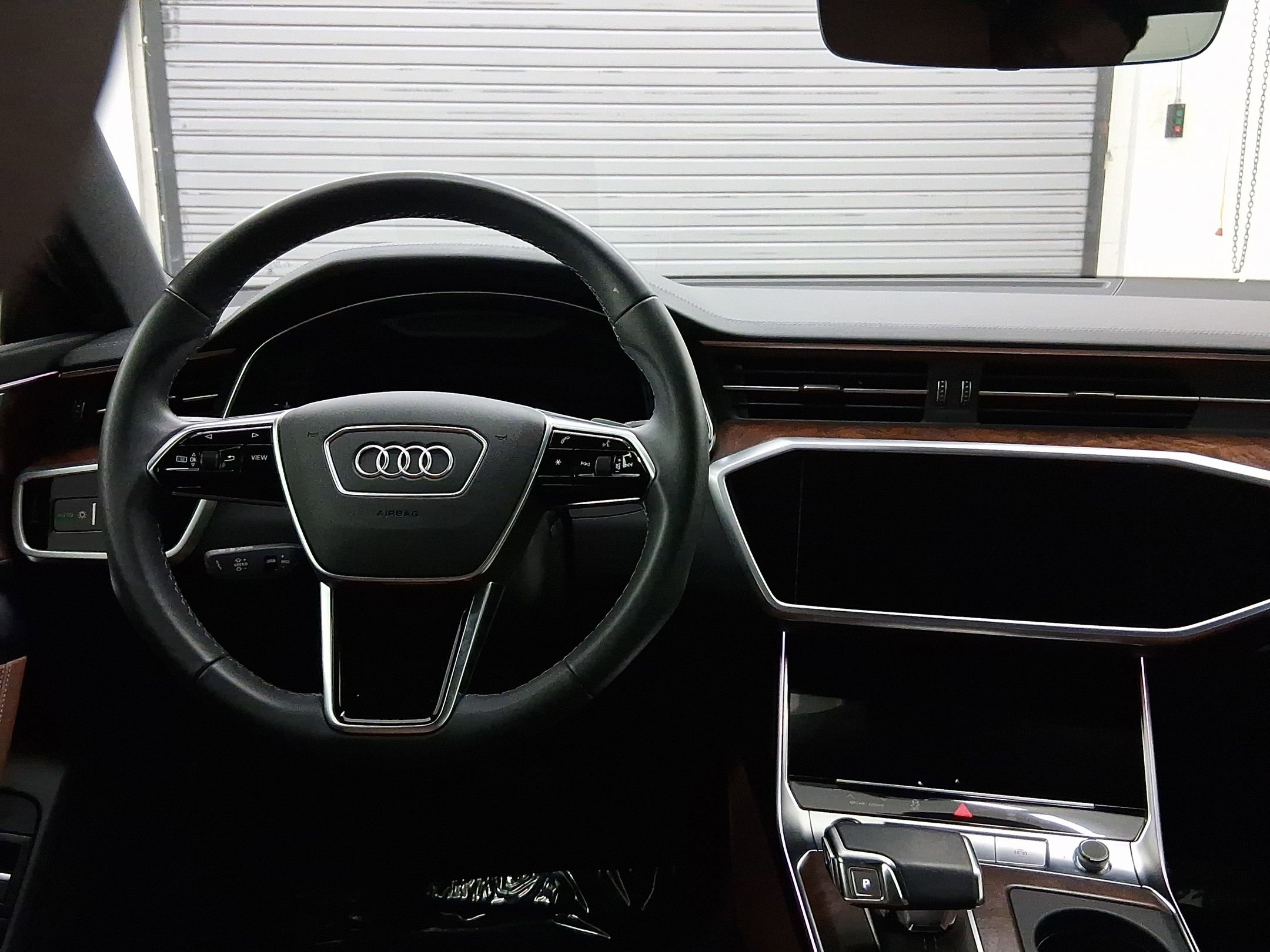 2022 Audi A7 55 Premium photo 4
