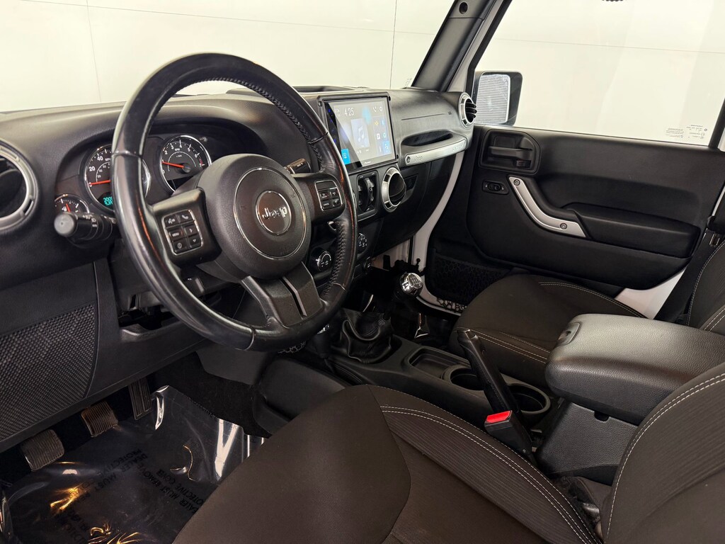 Used 2017 Jeep Wrangler Unlimited Sahara 4x4 SUV