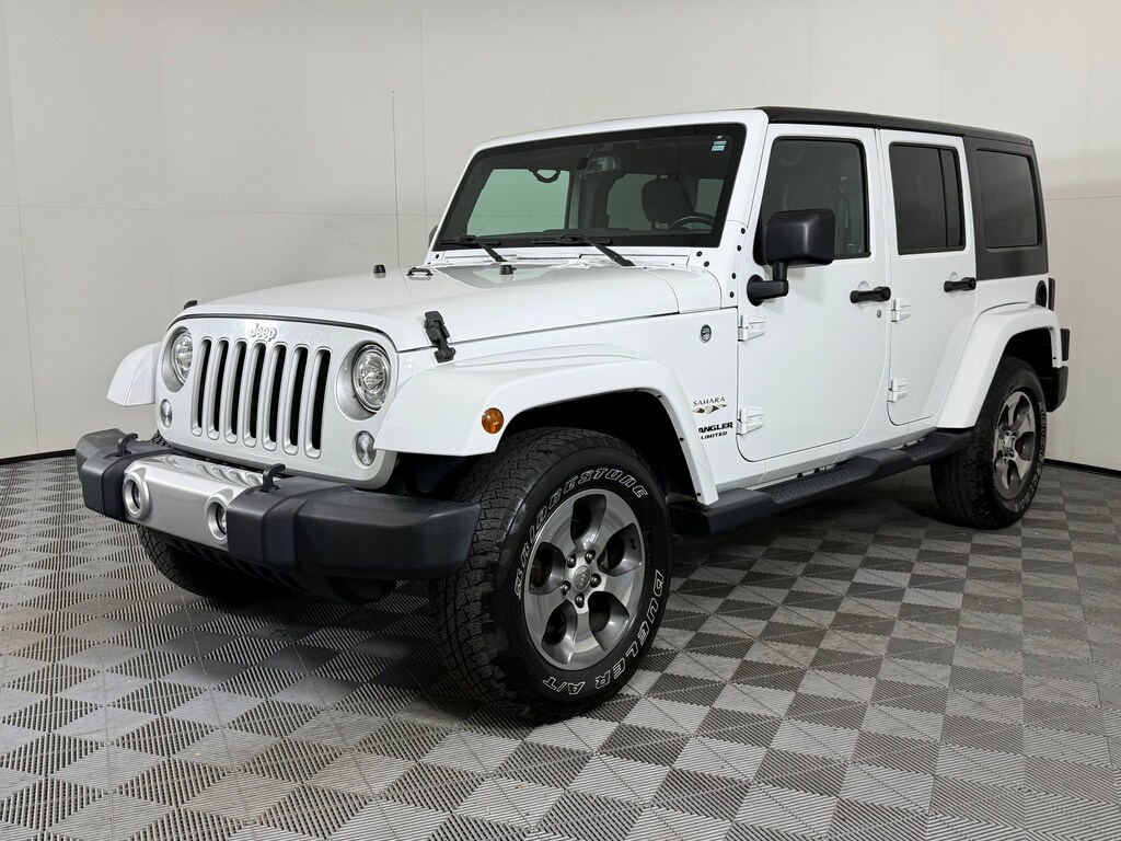 Used 2017 Jeep Wrangler Unlimited Sahara 4x4 SUV