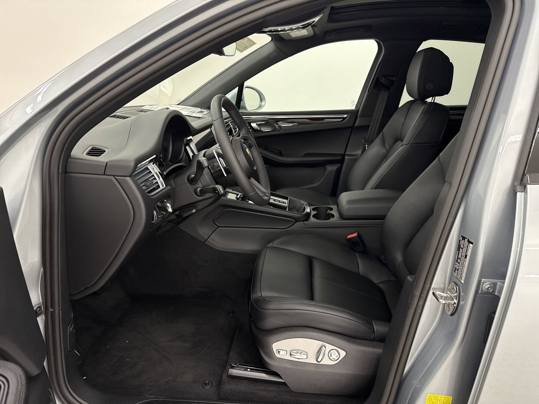 Macan SUV