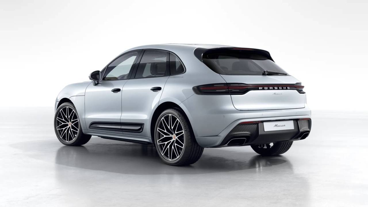 2026 Porsche Macan T photo 3