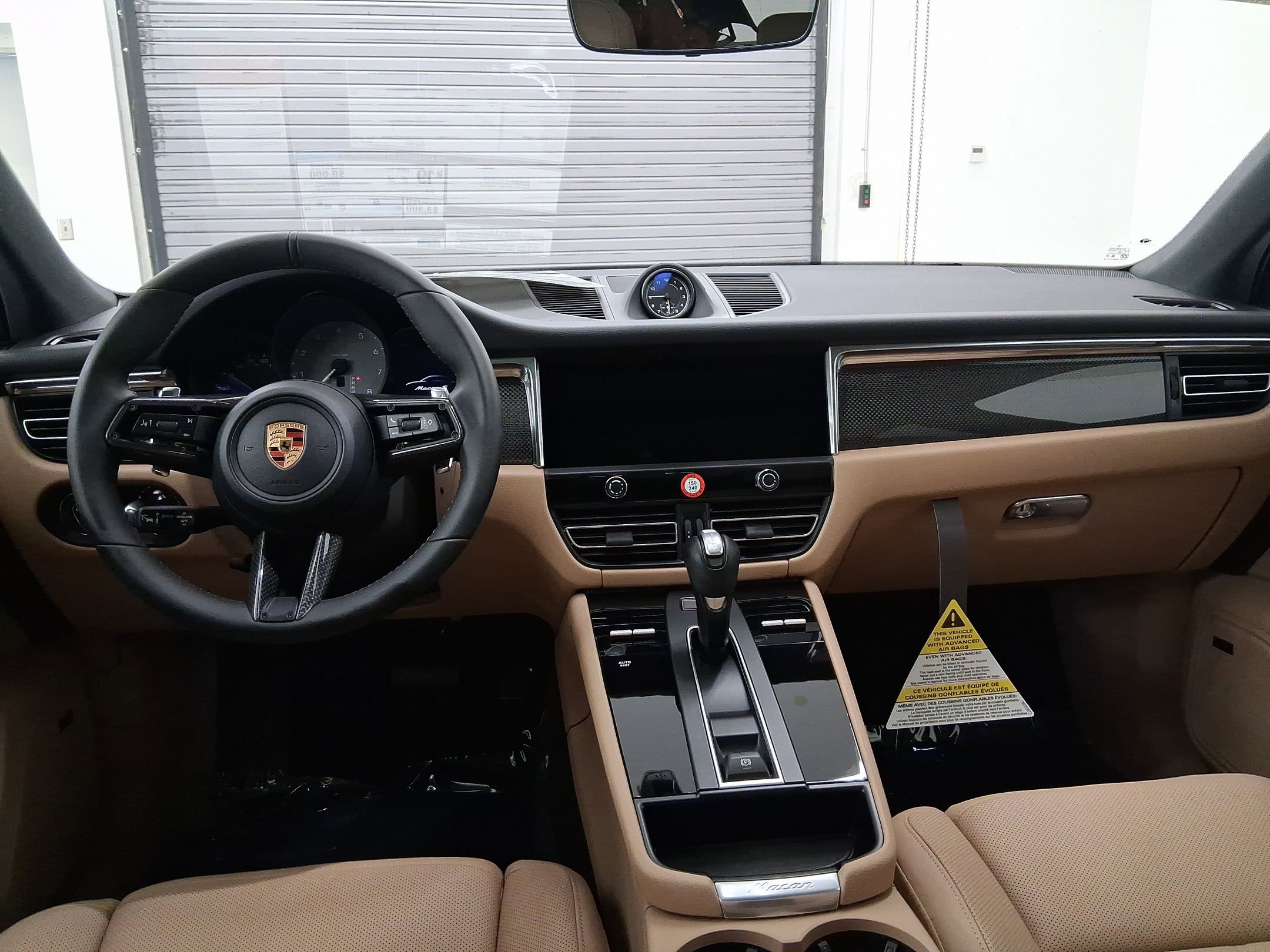 2026 Porsche Macan S photo 4