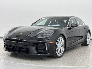 2025 Porsche Panamera 4