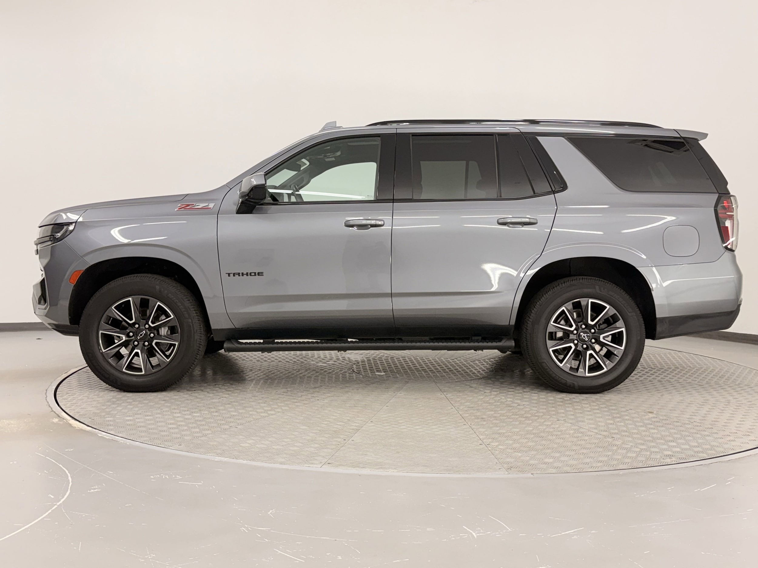 Used 2022 Chevrolet Tahoe Z71 with VIN 1GNSKPKD4NR140140 for sale in Irondale, AL