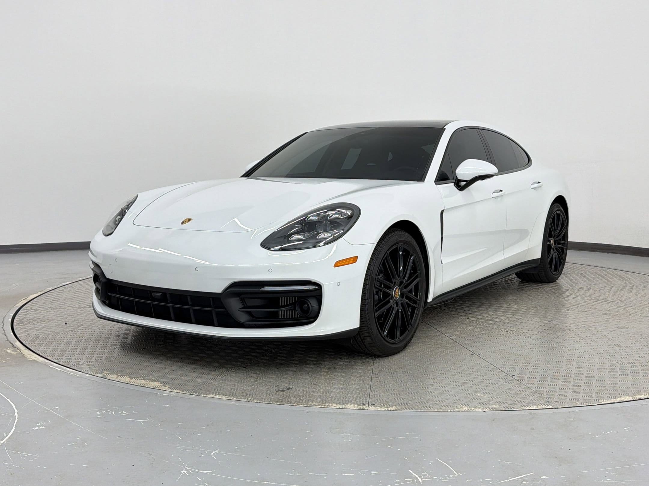 2023 Porsche Panamera