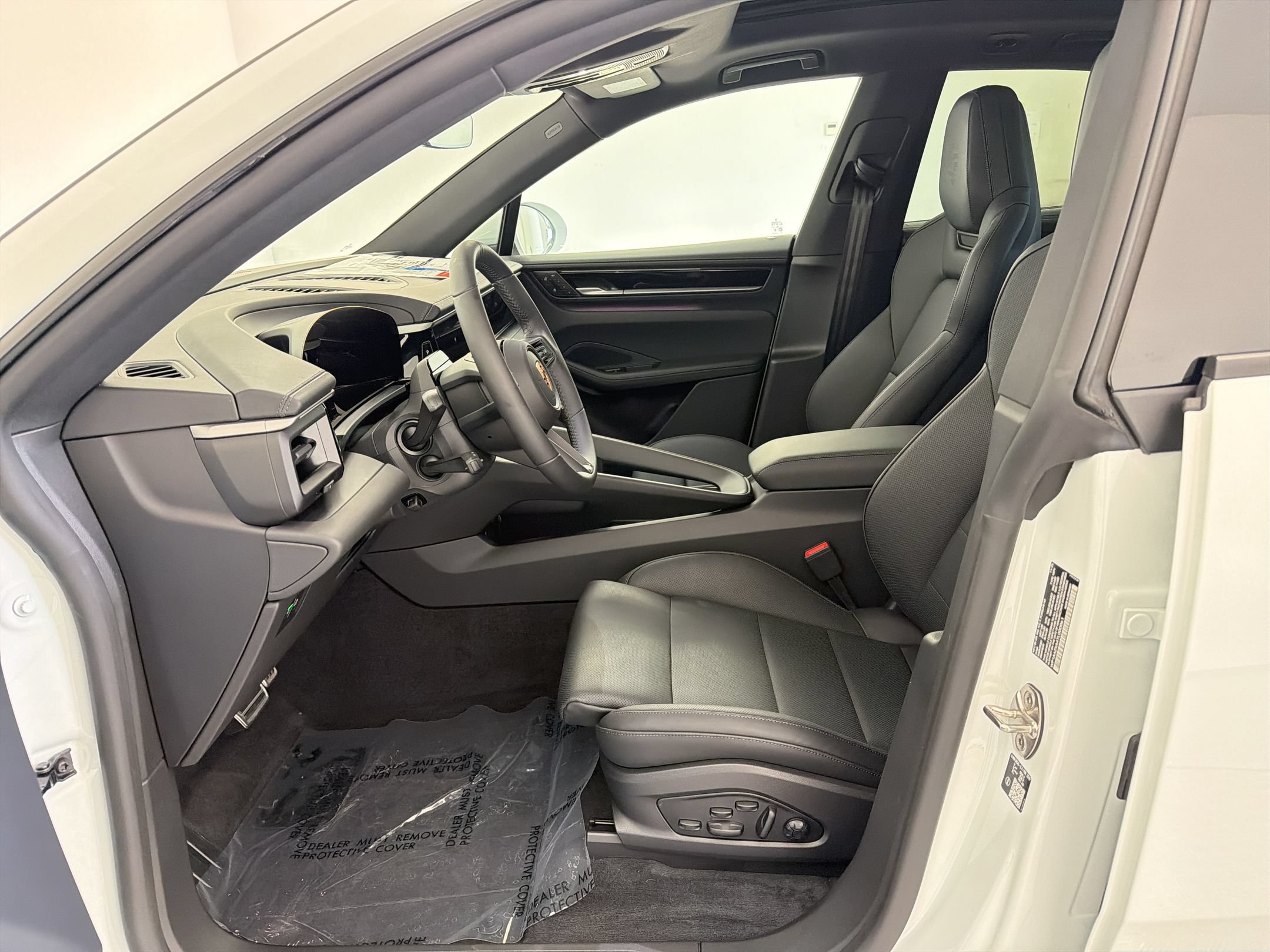 Macan 4 SUV