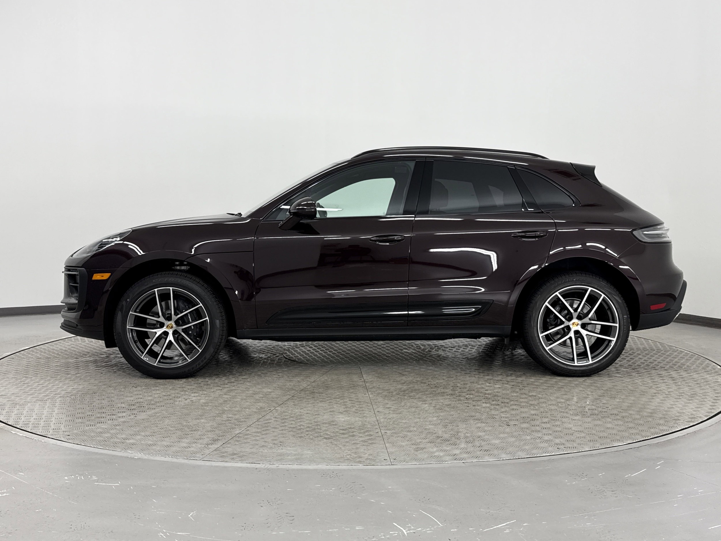 Used 2025 Porsche Macan T with VIN WP1AA2A59SLB08771 for sale in Irondale, AL