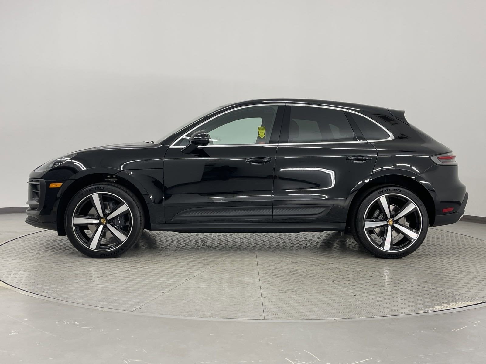 Used 2025 Porsche Macan T with VIN WP1AA2A51SLB03192 for sale in Irondale, AL