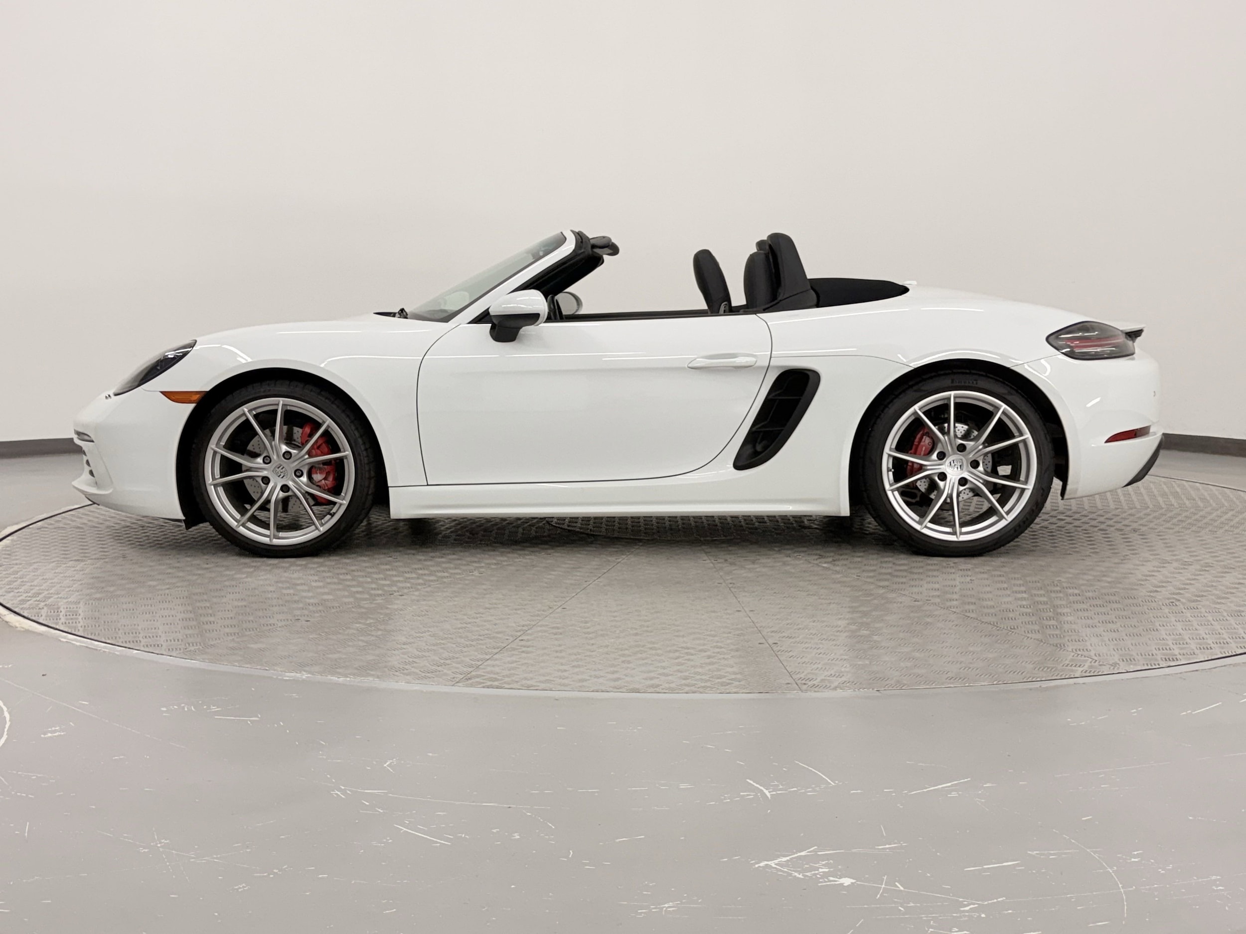 Used 2018 Porsche 718 S with VIN WP0CB2A8XJS228505 for sale in Irondale, AL