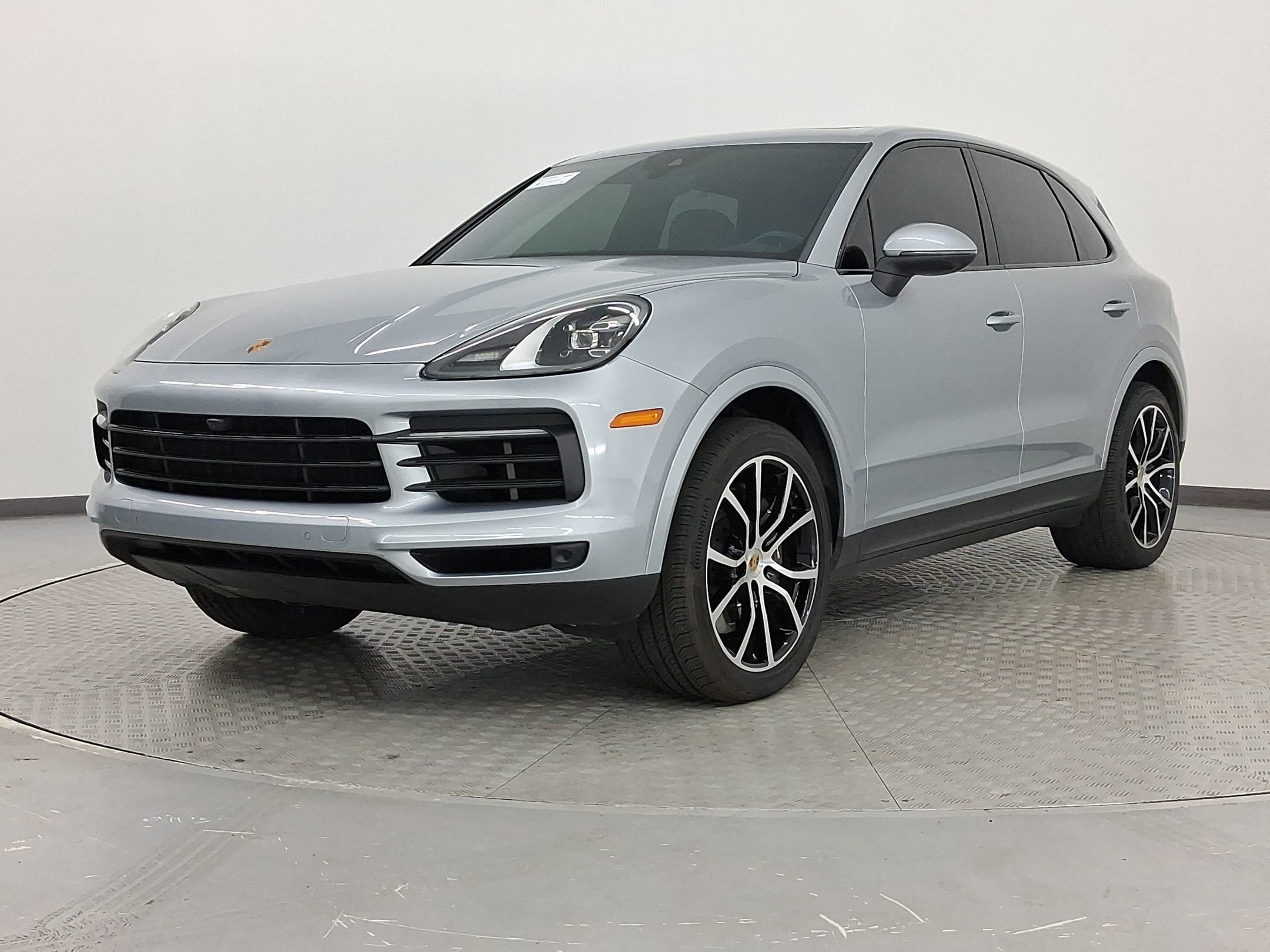 2023 Porsche Cayenne Base