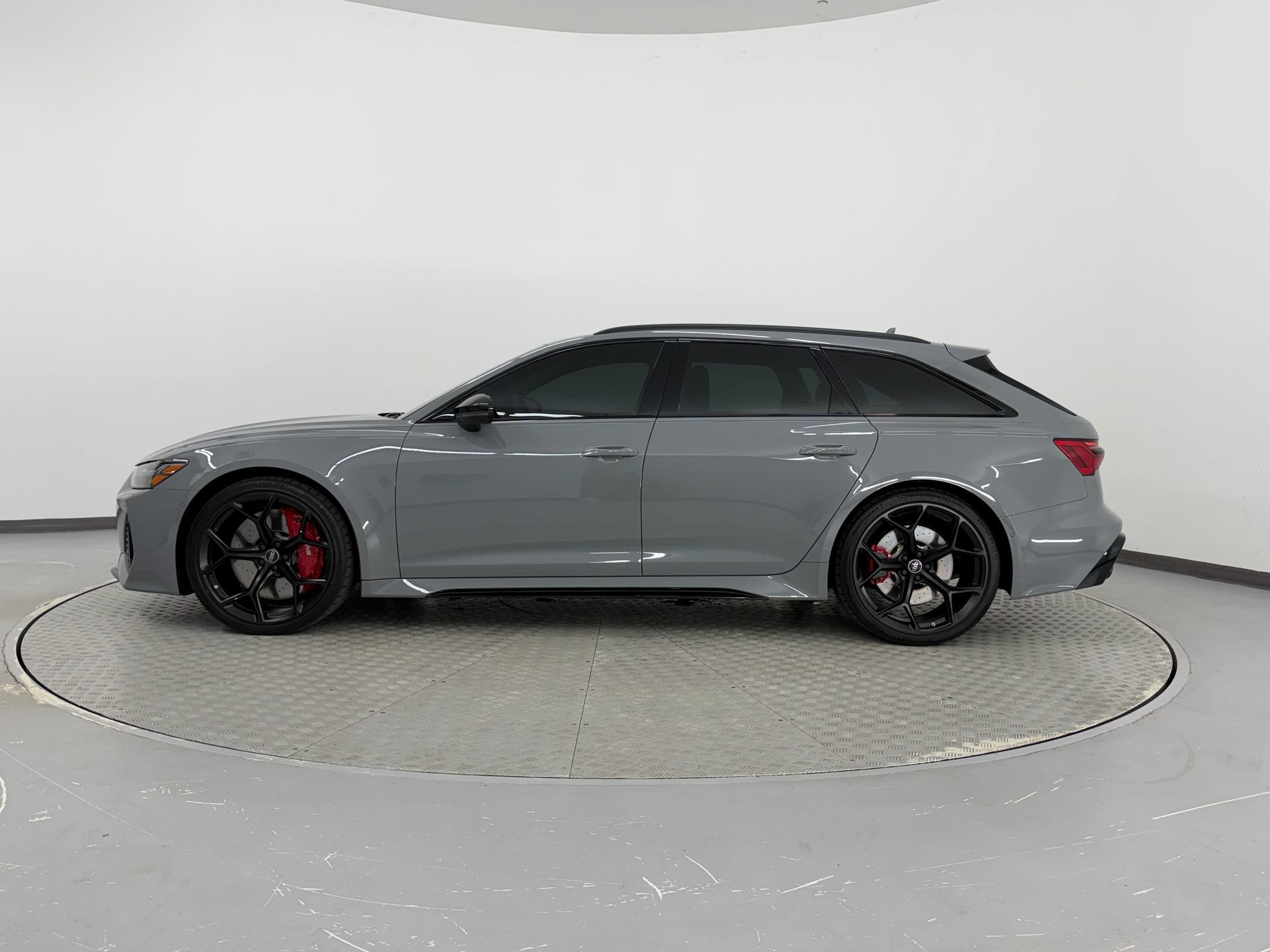 RS 6 Avant 4.0T Performance Wagon