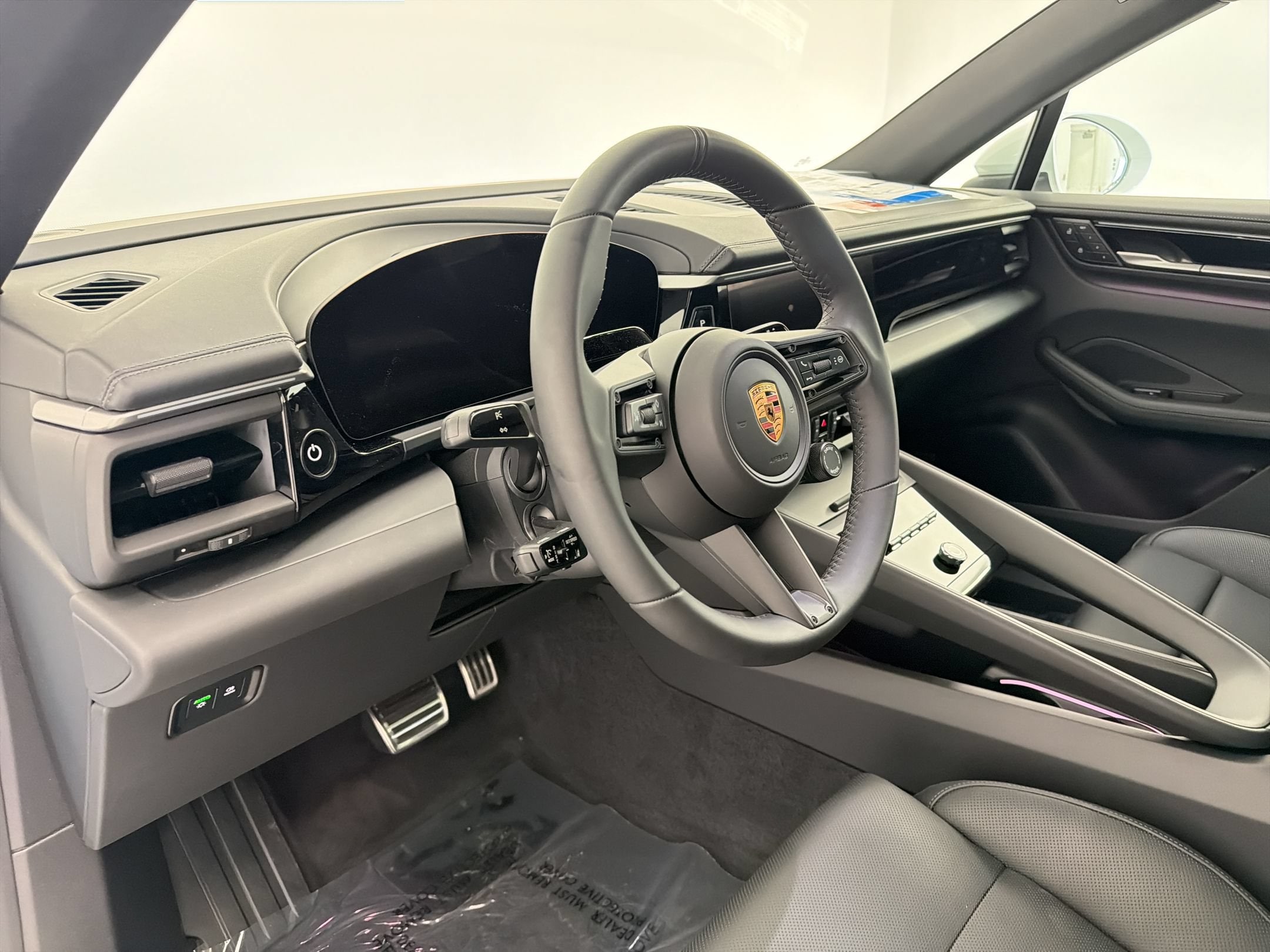 Macan 4 SUV