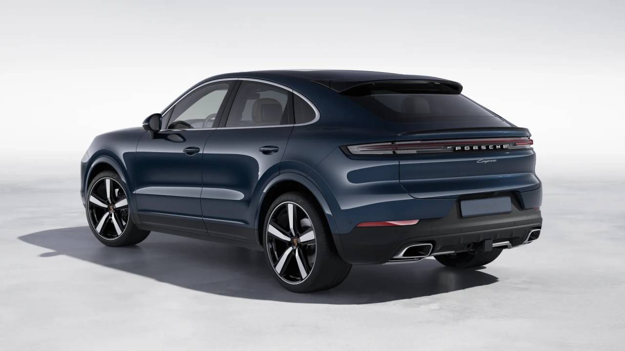 2026 Porsche Cayenne Coupe photo 3