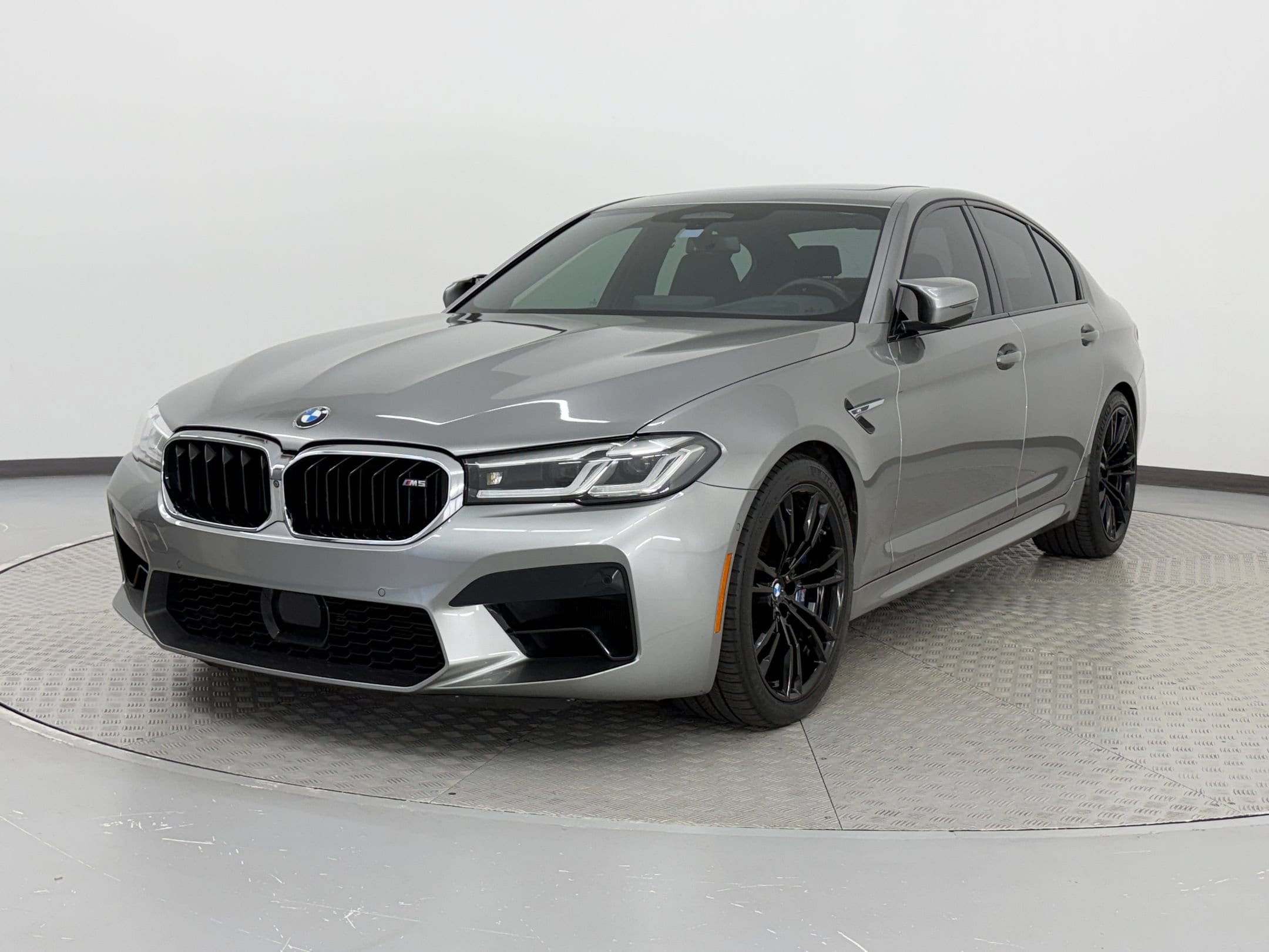 M5 Sedan