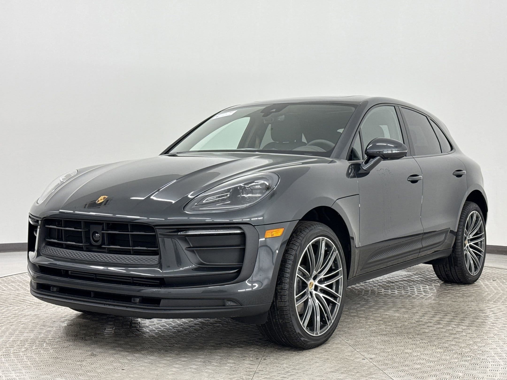 2025 Porsche Macan