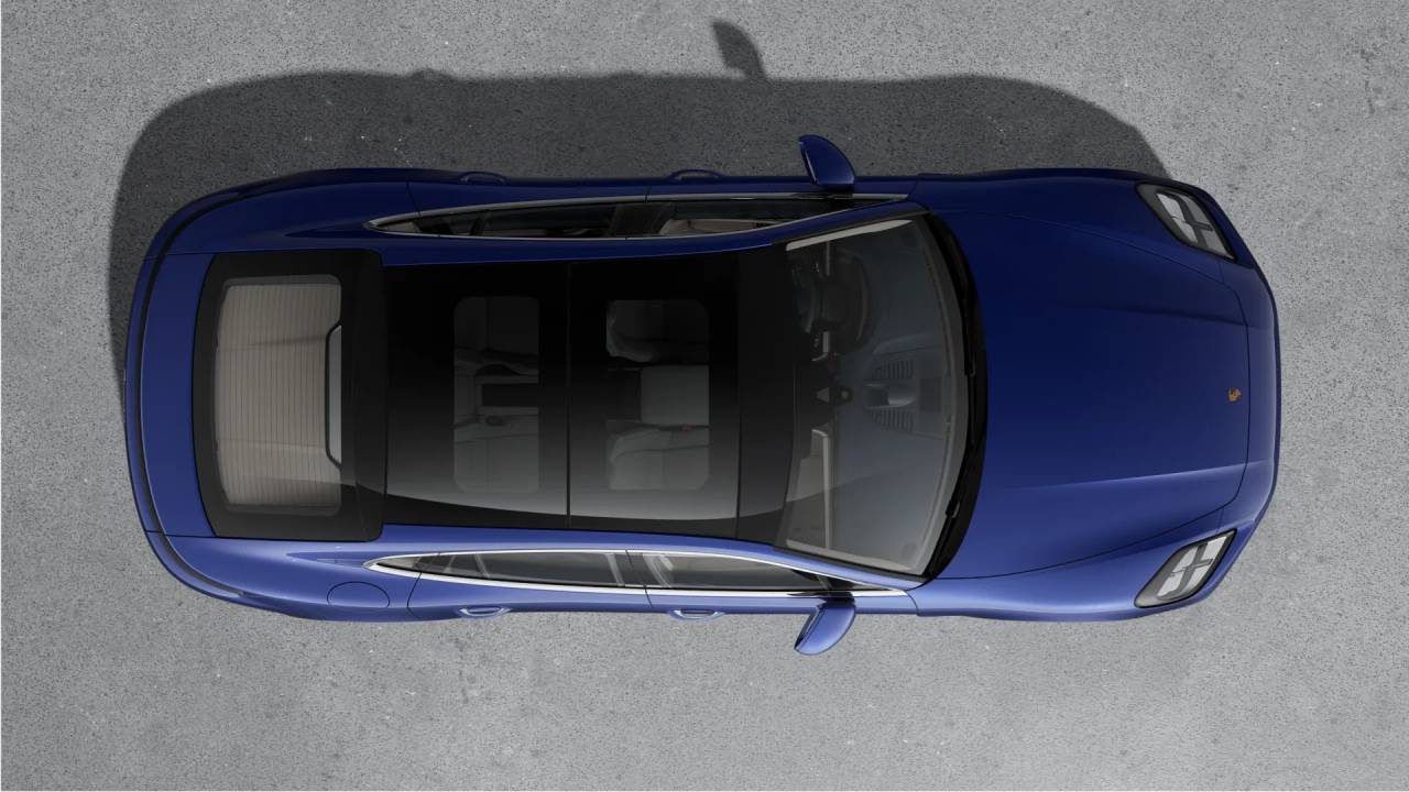 2026 Porsche Panamera 4 photo 4