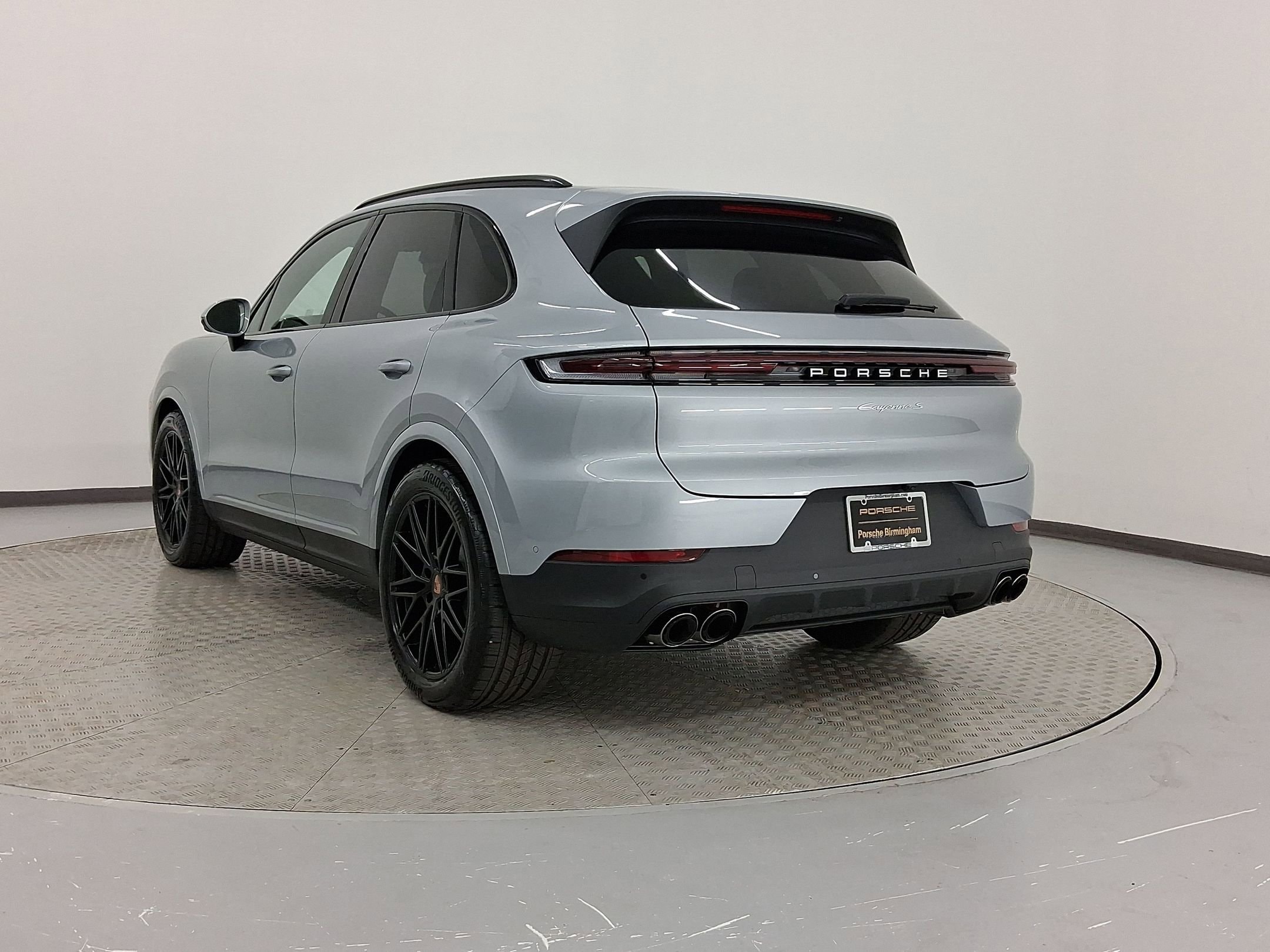 Cayenne S SUV