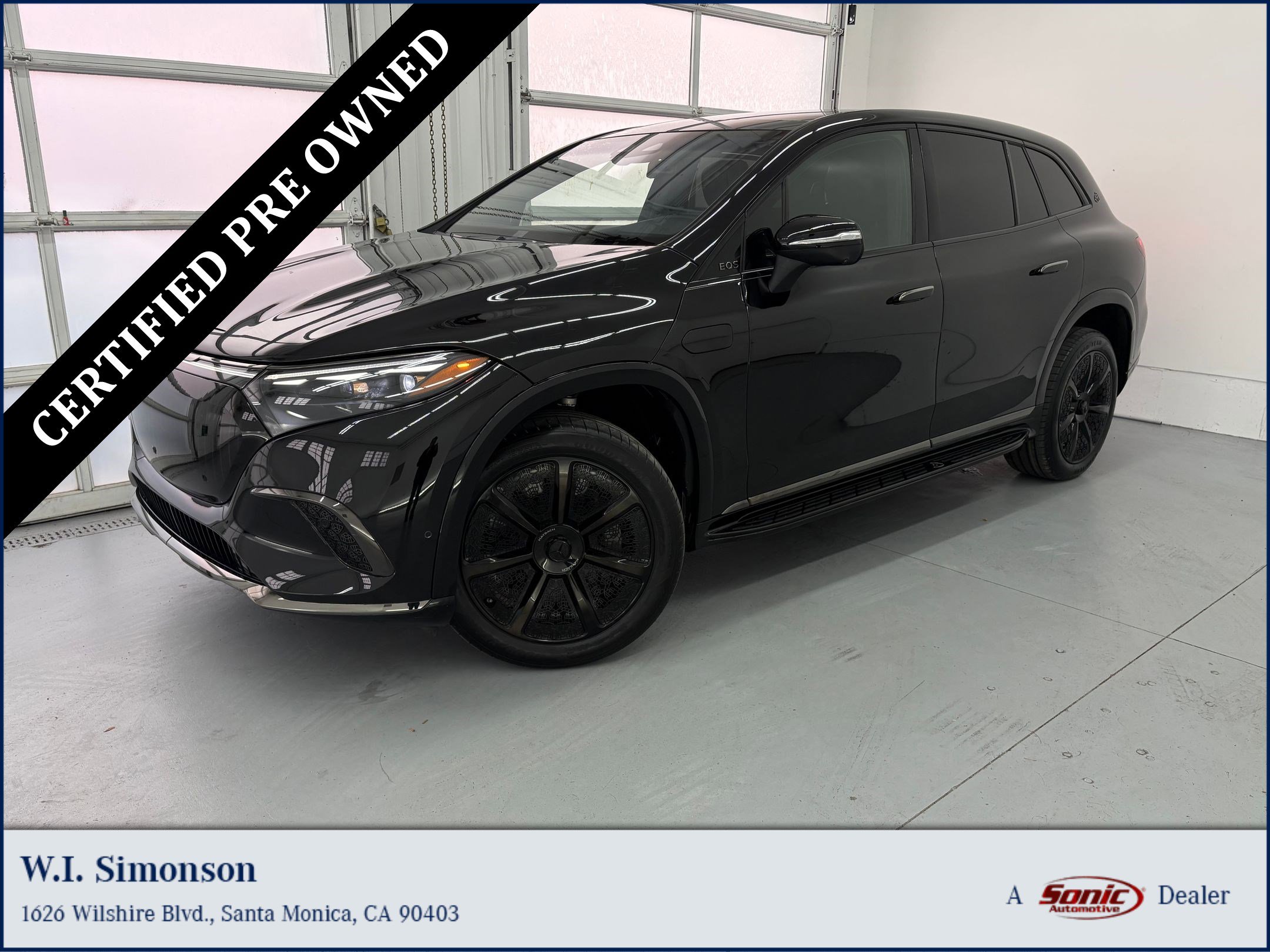 2024 Mercedes-Benz EQS SUV Base's photo