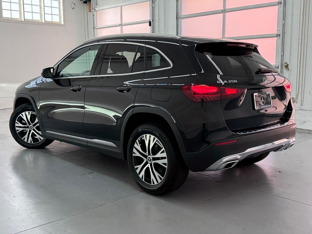 New 2026 Mercedes-Benz GLA 250 SUV
