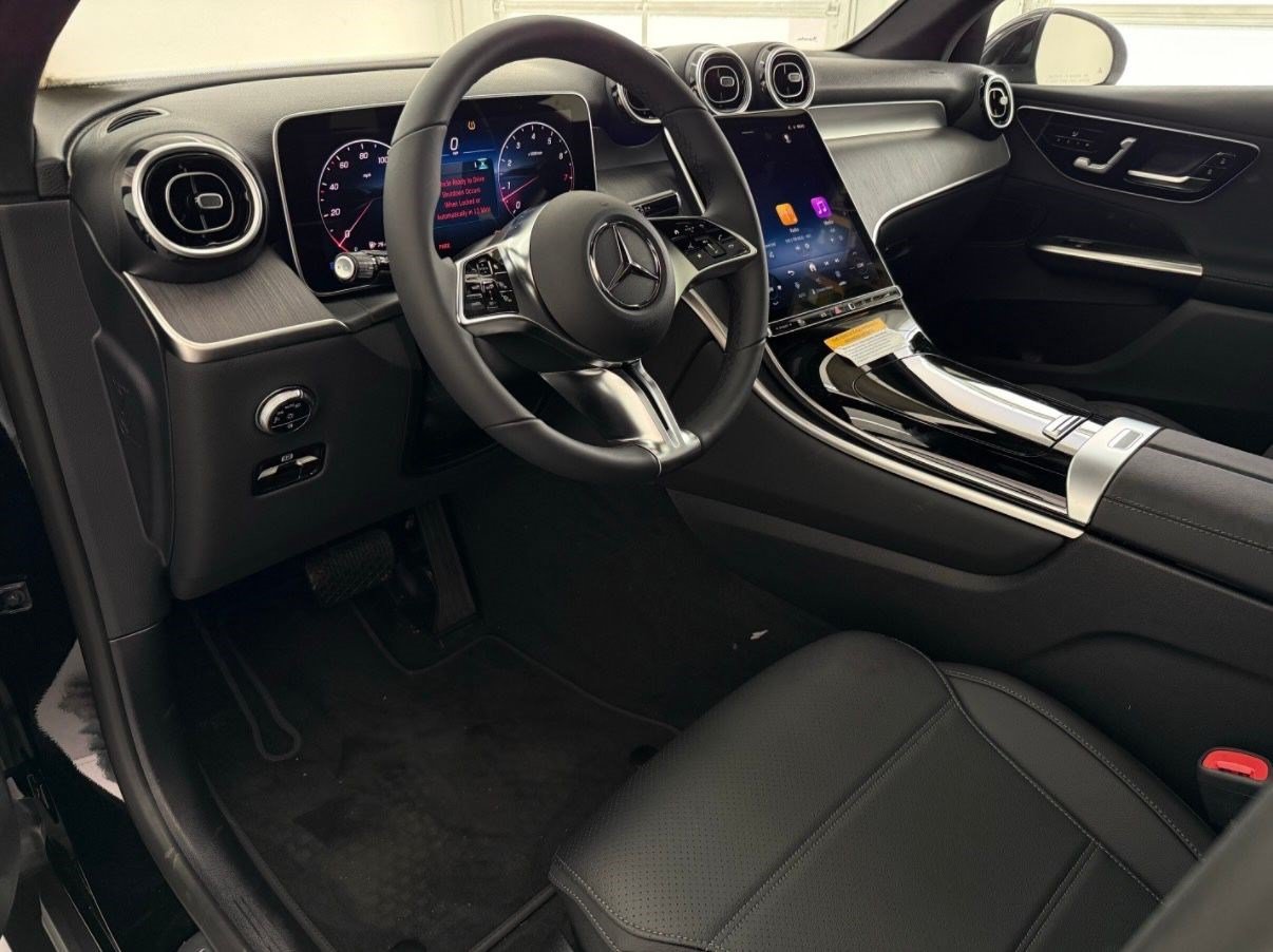 New 2027 Mercedes-Benz GLC 300 SUV