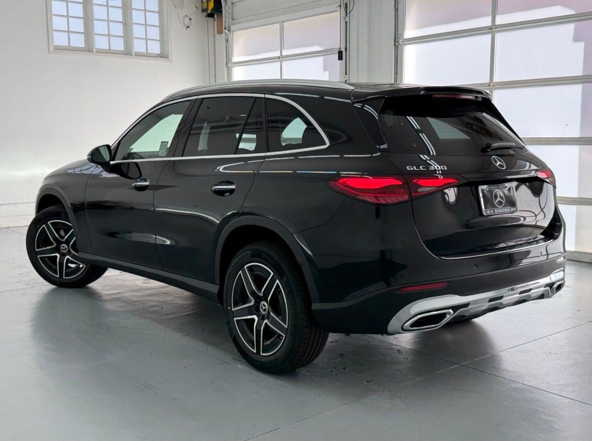 New 2027 Mercedes-Benz GLC 300 SUV