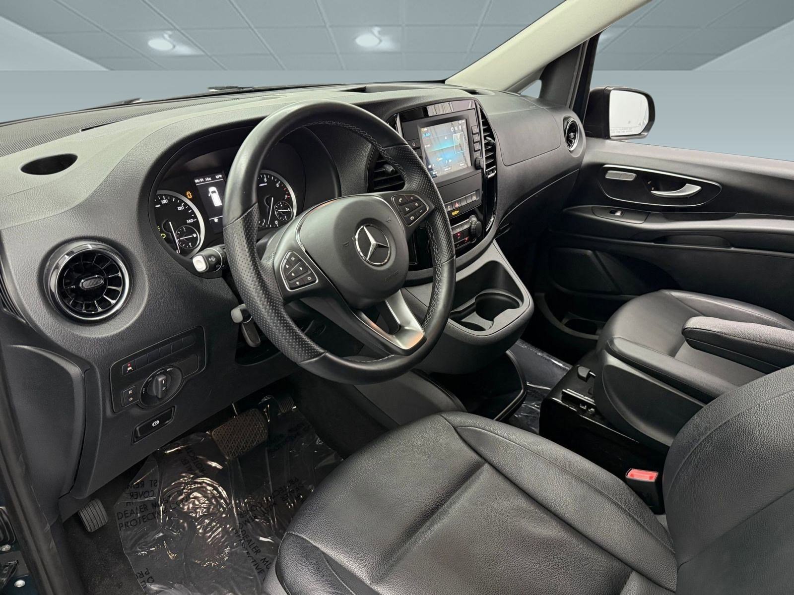 2023 Mercedes Benz Metris Van photo 4