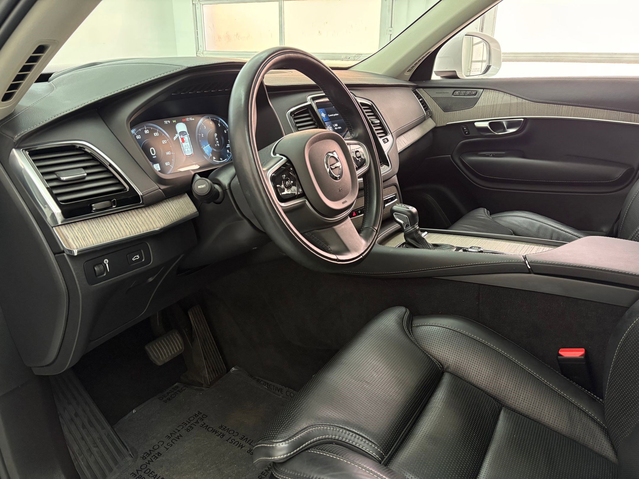 2022 Volvo XC90 Inscription photo 4