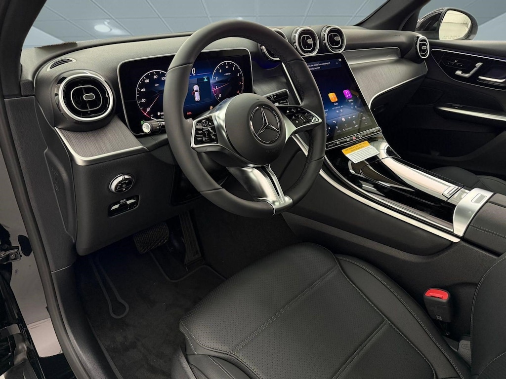 New 2026 Mercedes-Benz GLC 300 SUV