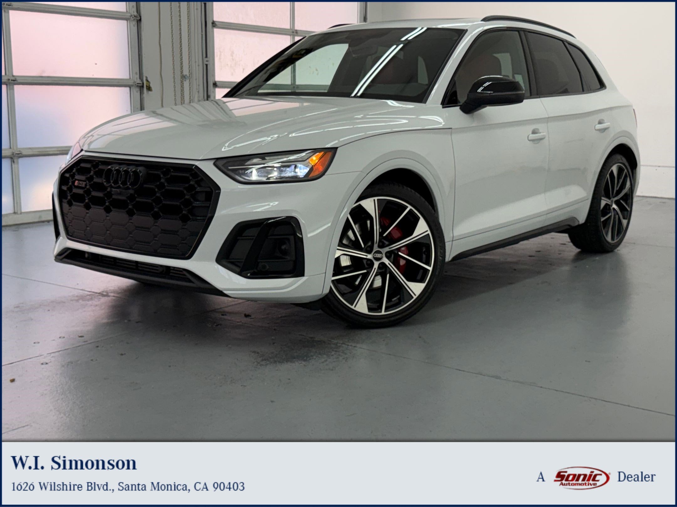 2023 Audi SQ5 Premium Plus's photo