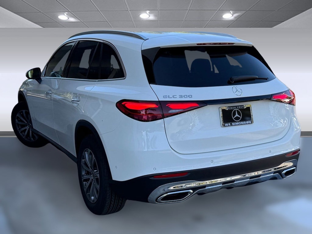 New 2026 Mercedes-Benz GLC 300  SUV