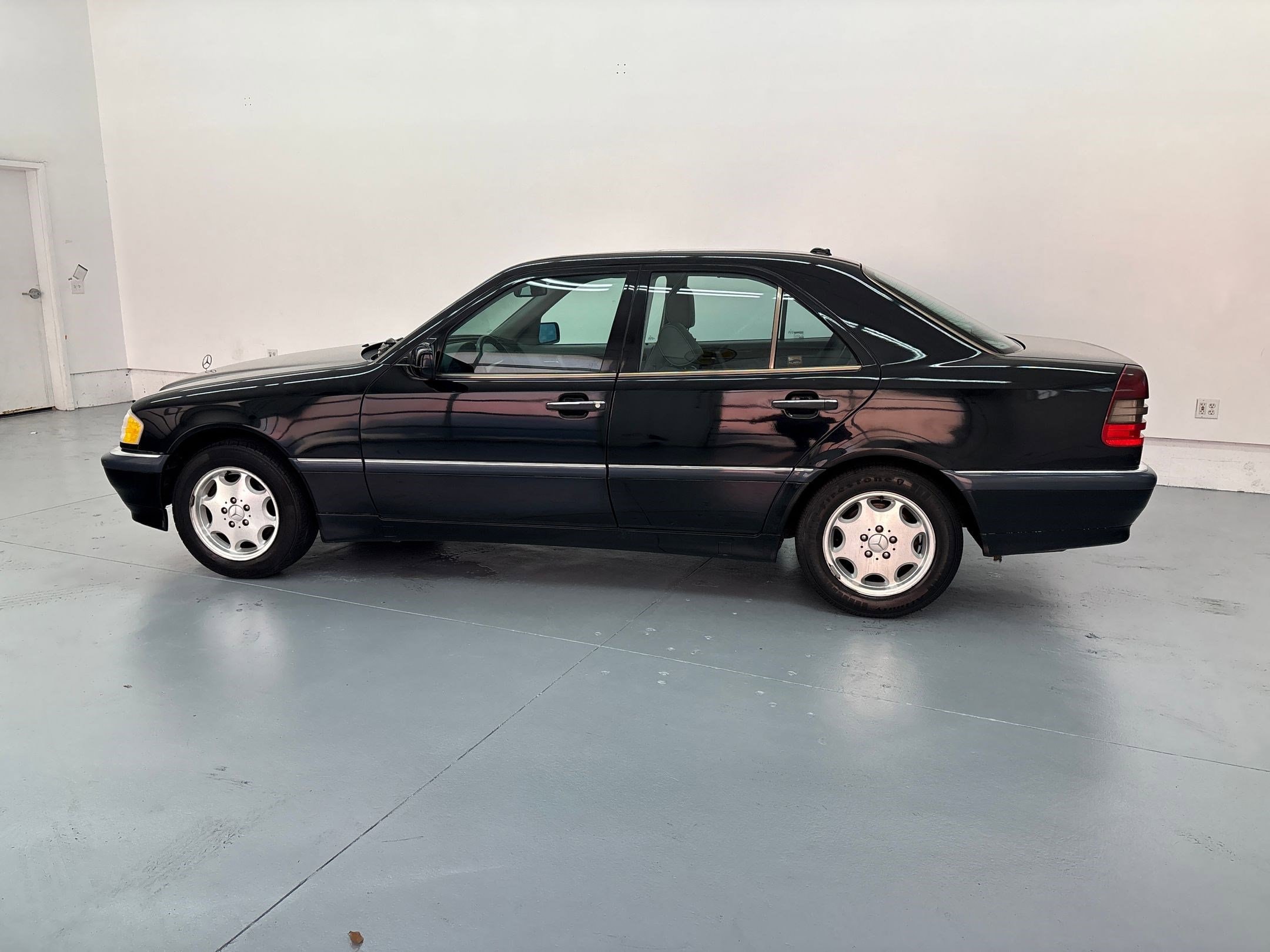Used 2000 Mercedes-Benz C-Class C230 Kompressor with VIN WDBHA24G4YA837079 for sale in Santa Monica, CA