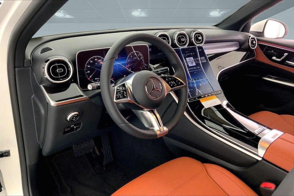 New 2025 Mercedes-Benz GLC 300 SUV