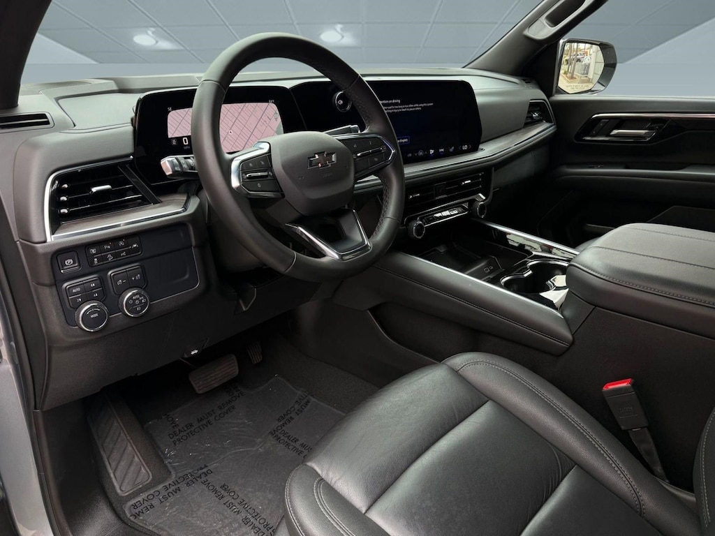 Used 2025 Chevrolet Suburban Z71 SUV