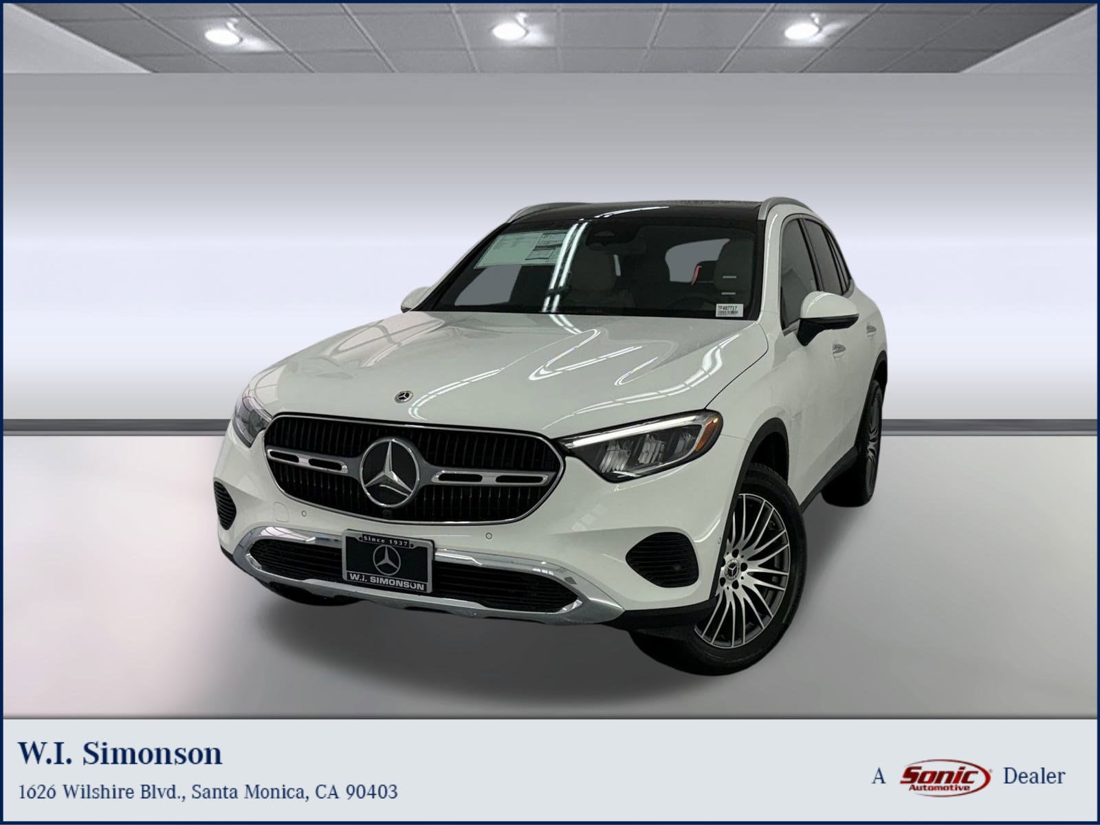 2026 Mercedes-Benz GLC Base's photo