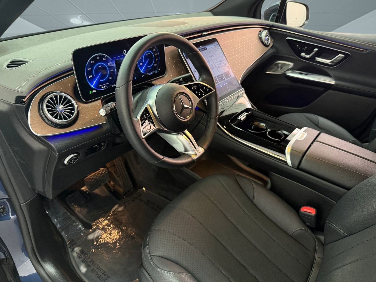 2023 Mercedes Benz 350 4MATIC photo 4