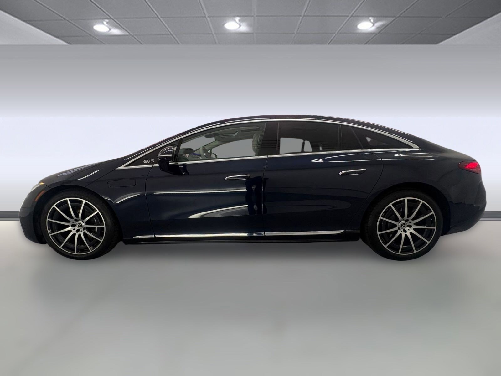 2022 Mercedes Benz EQS Sedan 580 4MATIC photo 2