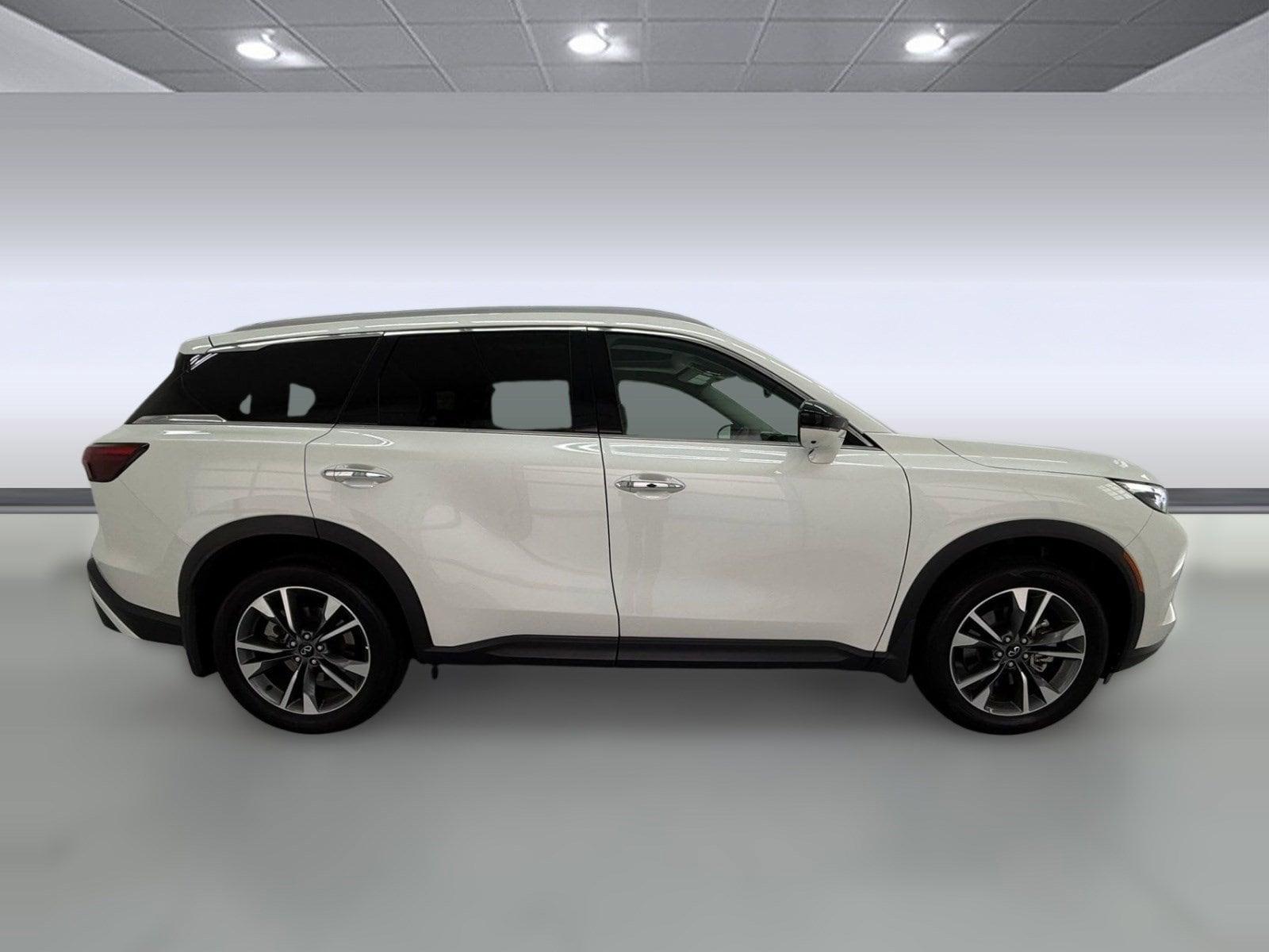 2025 INFINITI QX60 LUXE photo 6