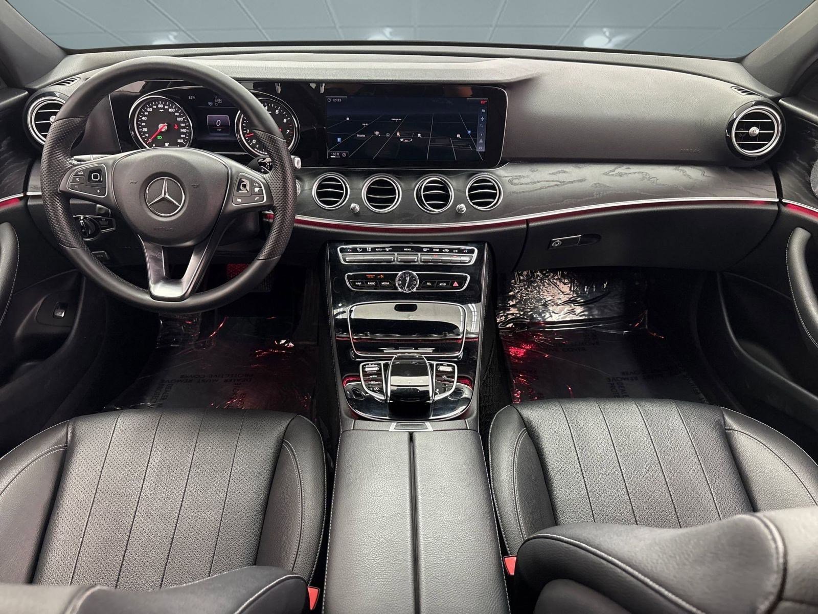 2017 Mercedes Benz E 300 Sport Sedan photo 4