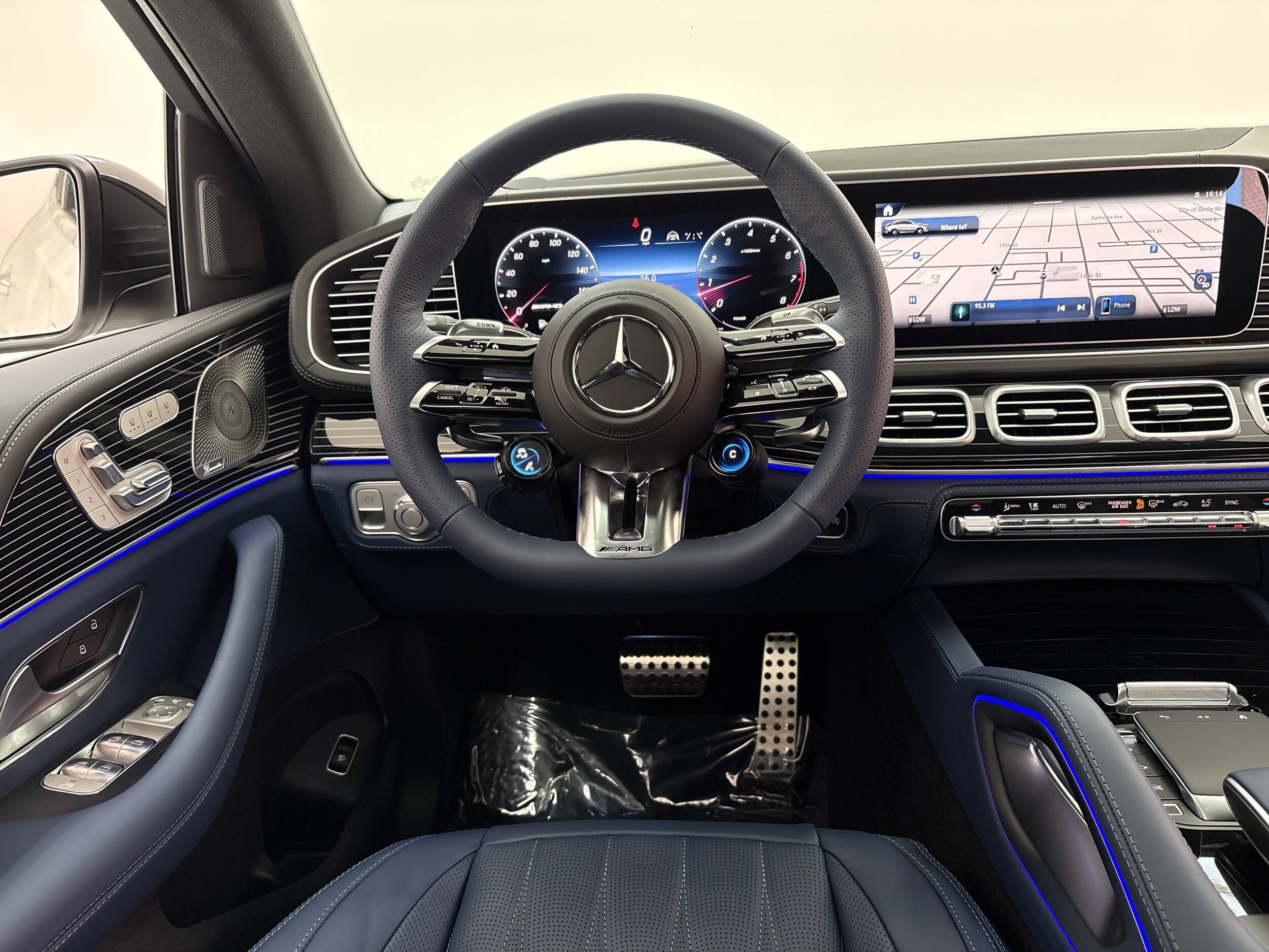 2025 Mercedes Benz GLE AMG 53 4MATIC photo 4