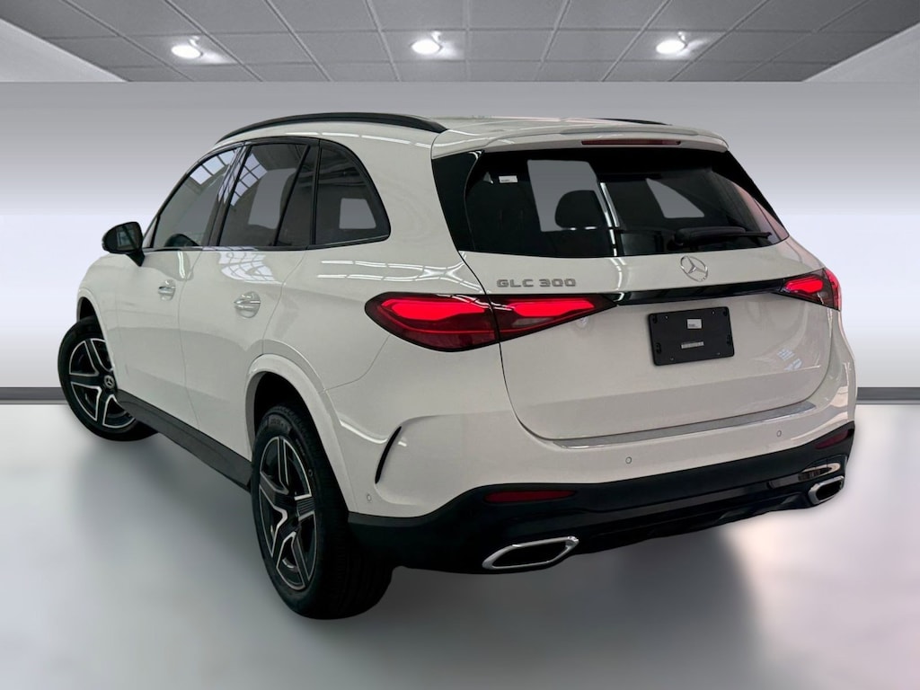 New 2026 Mercedes-Benz GLC 300 SUV
