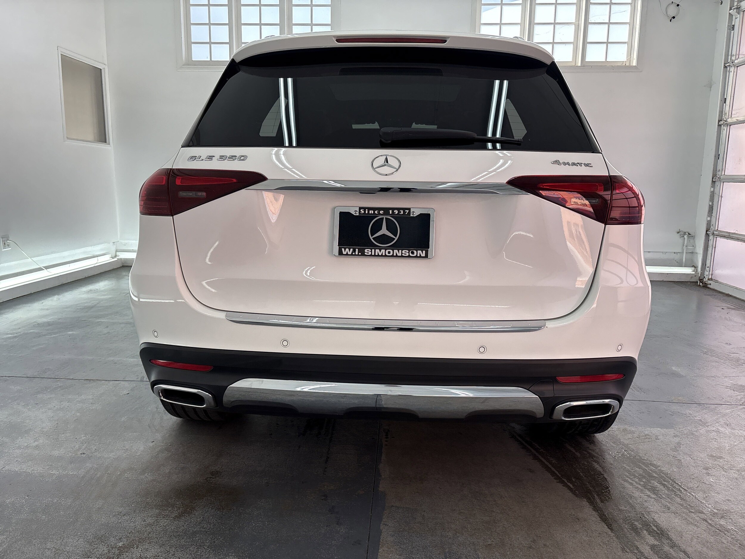2024 Mercedes Benz GLE 350 photo 3