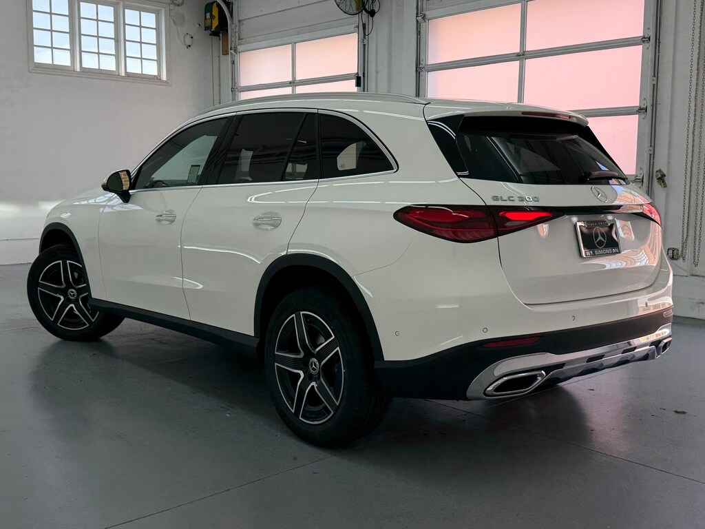 New 2027 Mercedes-Benz GLC 300 SUV