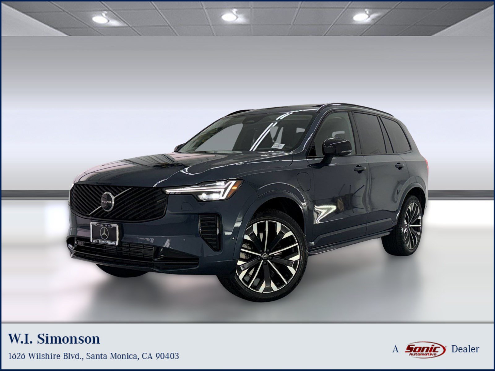  Volvo XC90 plug-in hybrid