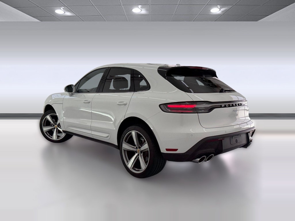 Used 2025 Porsche Macan Macan (AWD) SUV