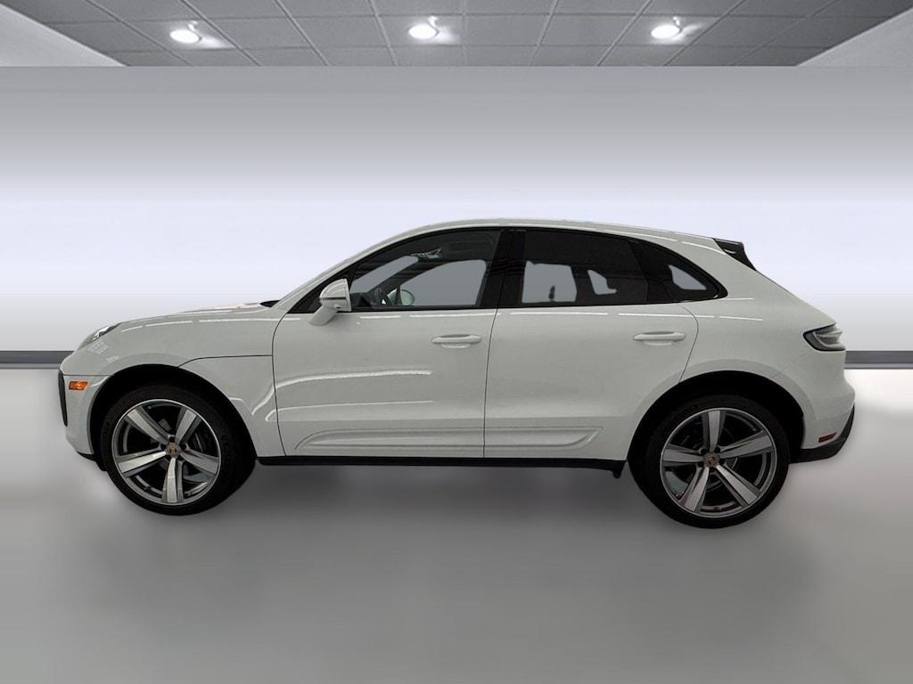 Used 2025 Porsche Macan Macan (AWD) SUV