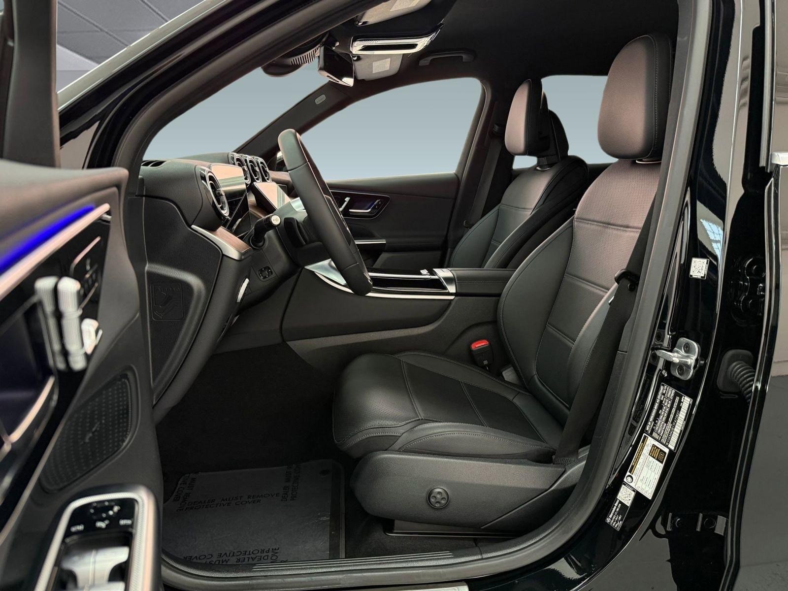 2026 Mercedes-Benz GLC 300 GLC 300 photo 4