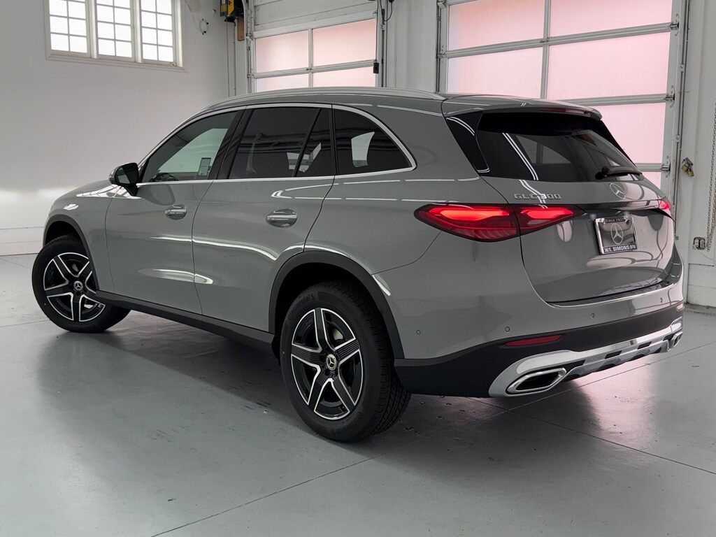 New 2026 Mercedes-Benz GLC 300 SUV