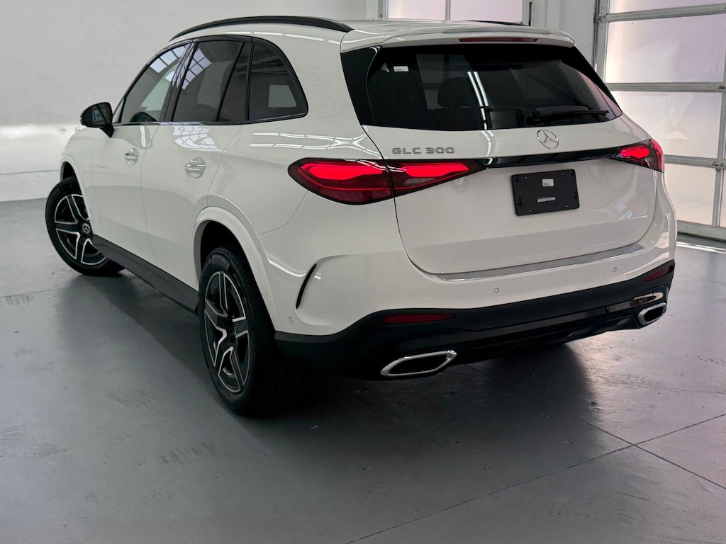 New 2026 Mercedes-Benz GLC 300  SUV