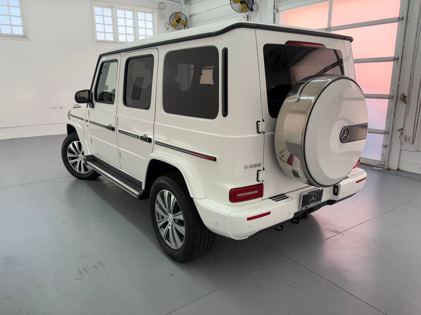 2020 Mercedes Benz G 550 photo 3