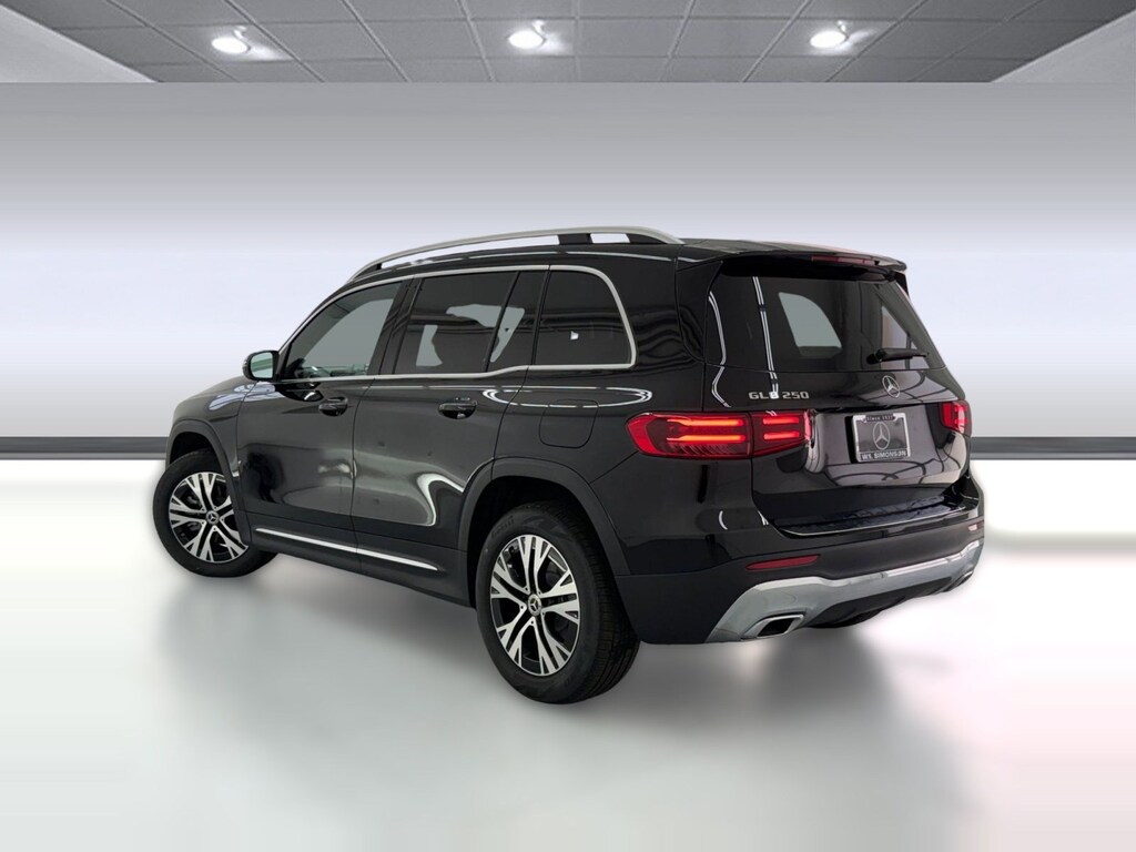 New 2026 Mercedes-Benz GLB 250 SUV